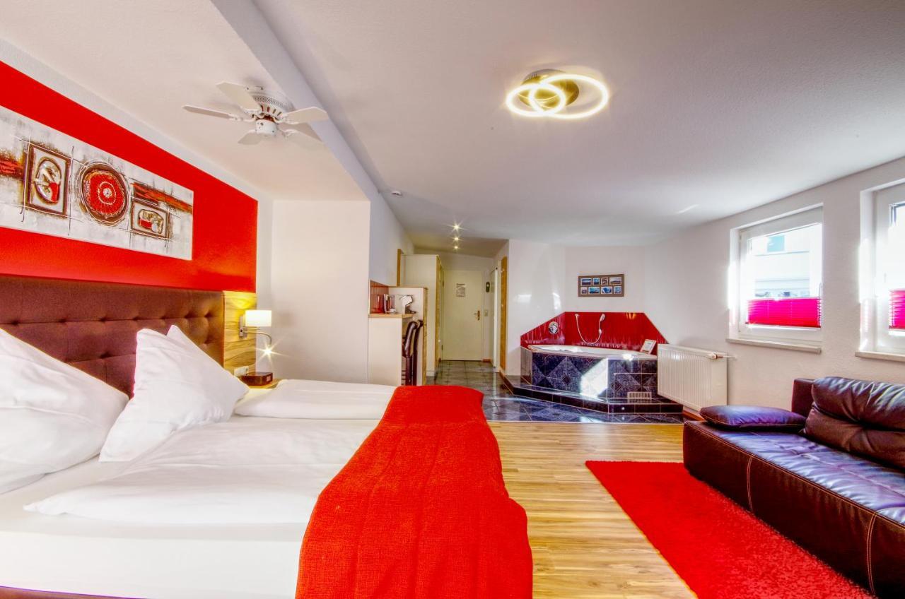 Hotel Jakob Groß-Umstadt Екстериор снимка