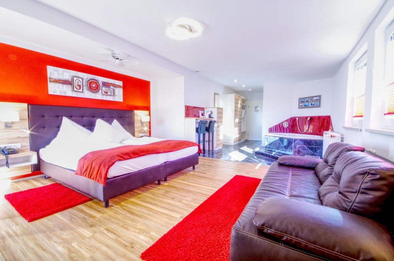 Hotel Jakob Groß-Umstadt Екстериор снимка