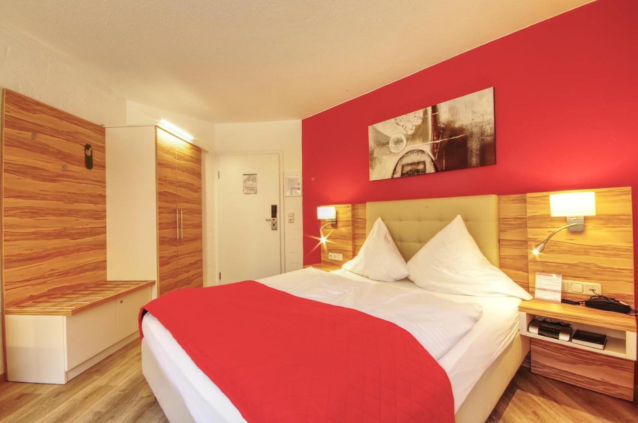 Hotel Jakob Groß-Umstadt Екстериор снимка
