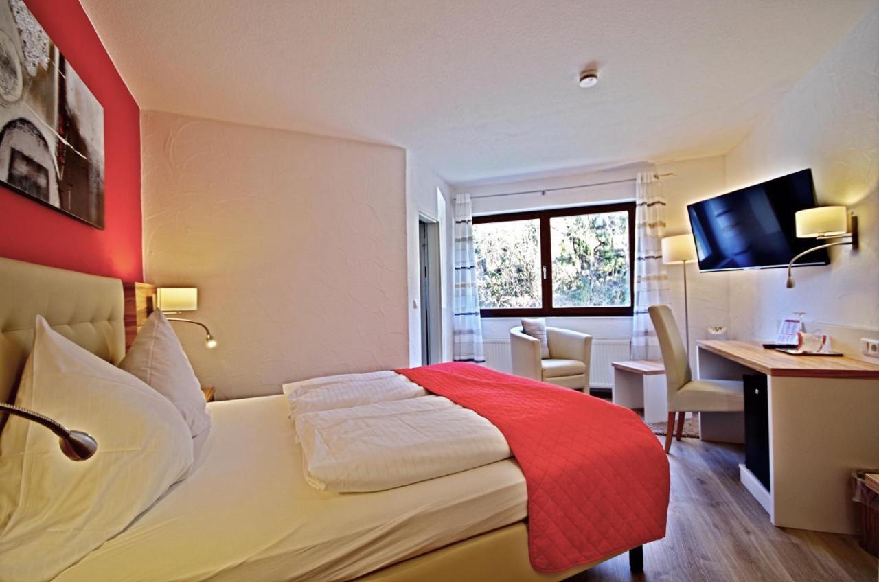 Hotel Jakob Groß-Umstadt Екстериор снимка