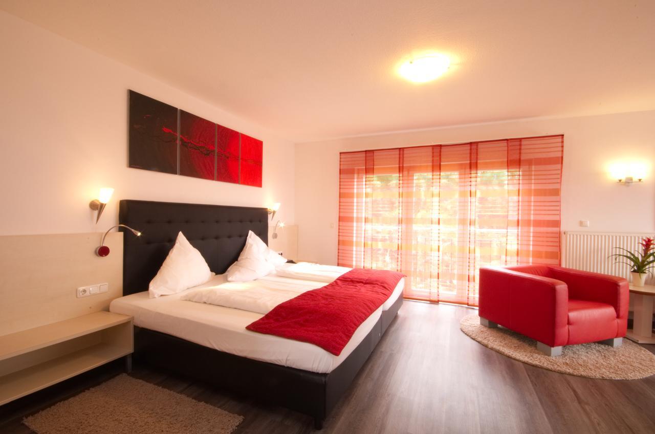 Hotel Jakob Groß-Umstadt Екстериор снимка