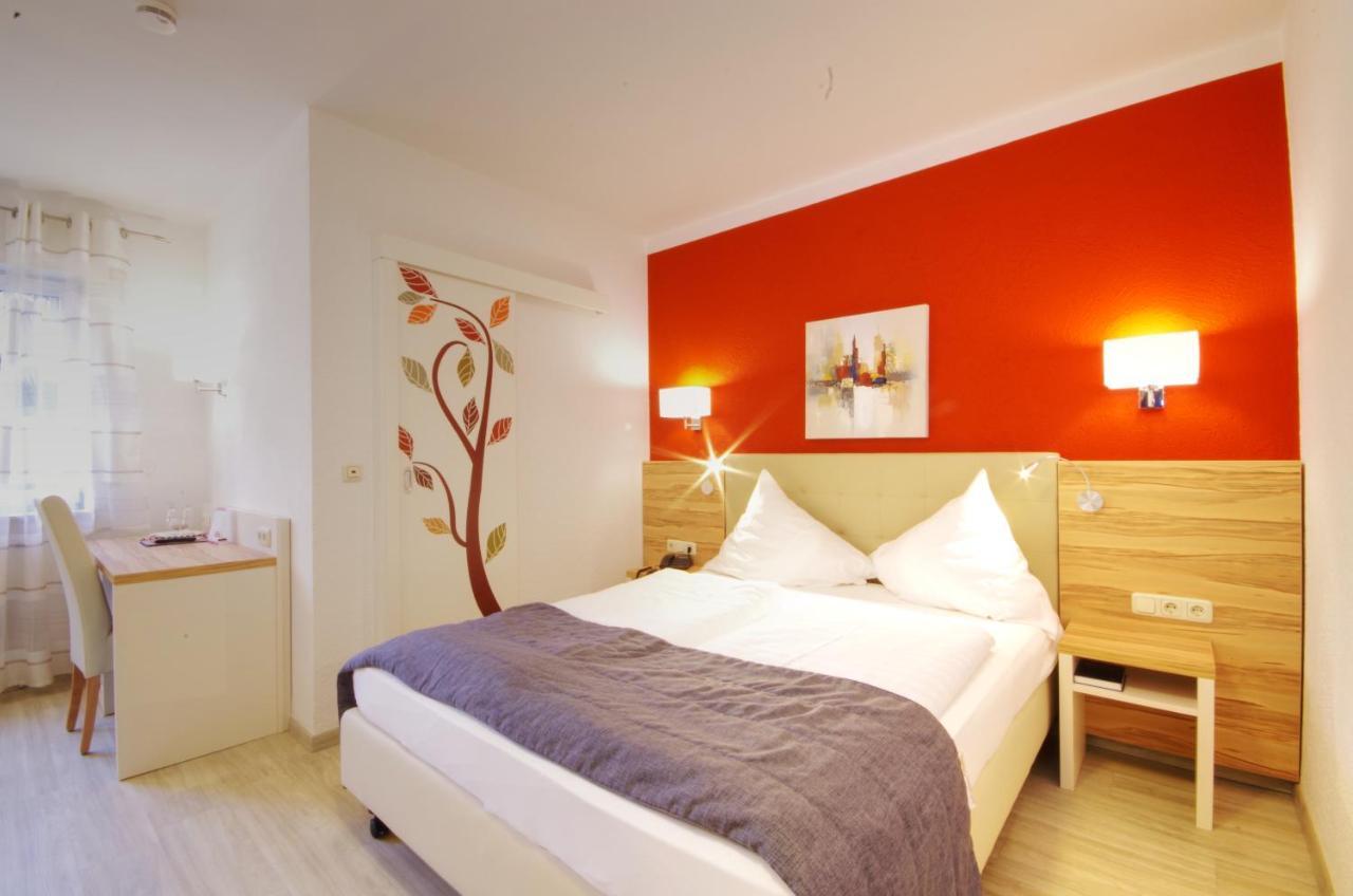 Hotel Jakob Groß-Umstadt Екстериор снимка