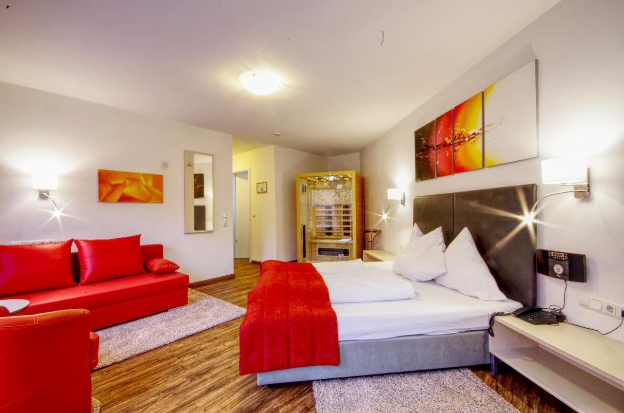 Hotel Jakob Groß-Umstadt Екстериор снимка