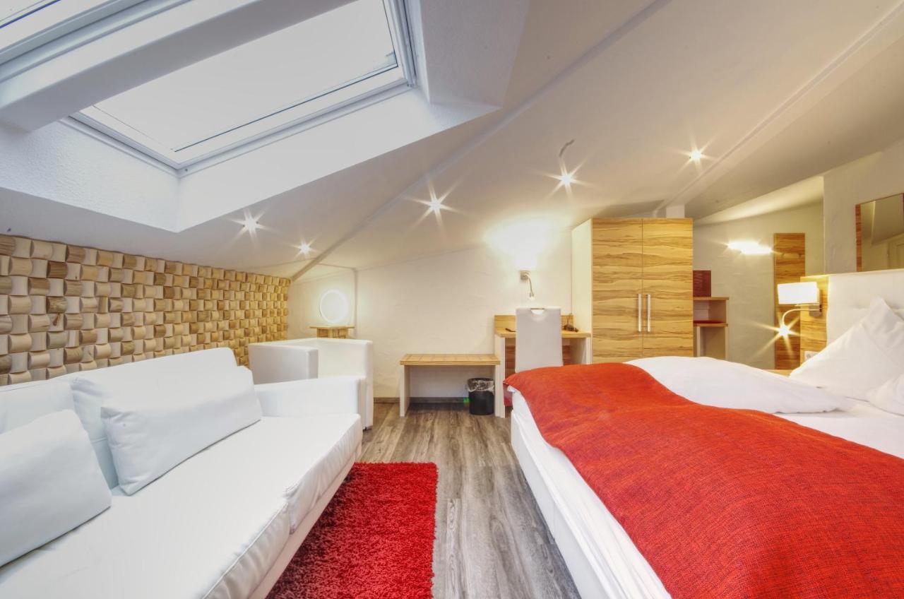 Hotel Jakob Groß-Umstadt Екстериор снимка
