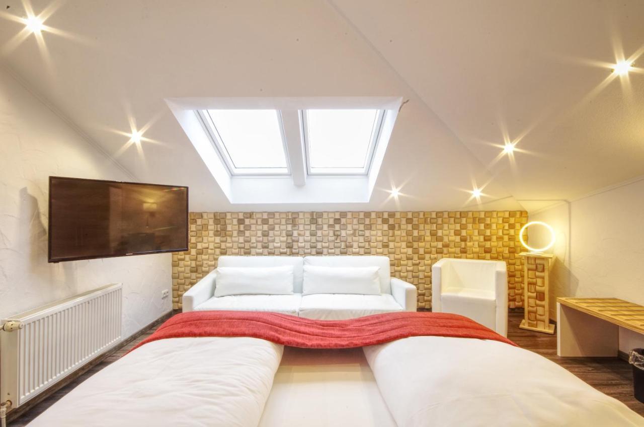 Hotel Jakob Groß-Umstadt Екстериор снимка