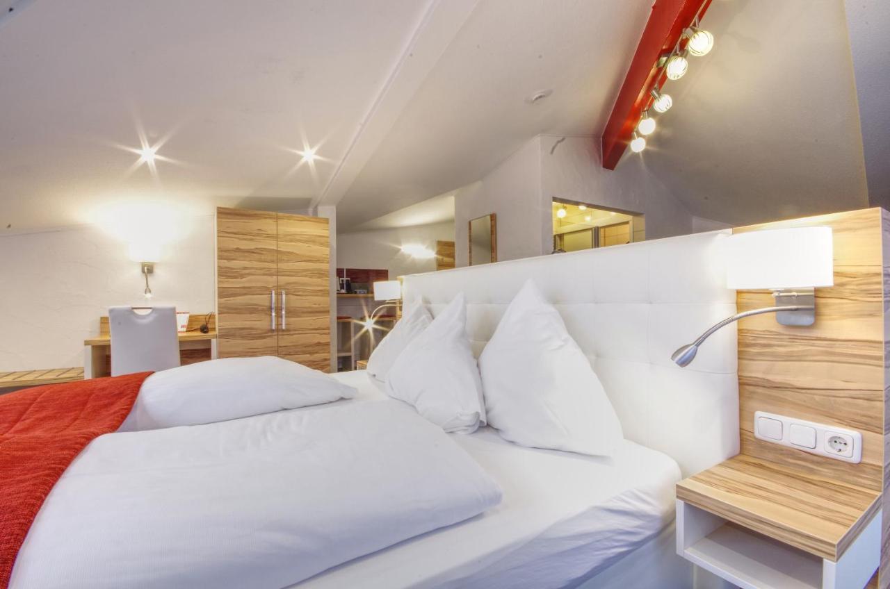 Hotel Jakob Groß-Umstadt Екстериор снимка
