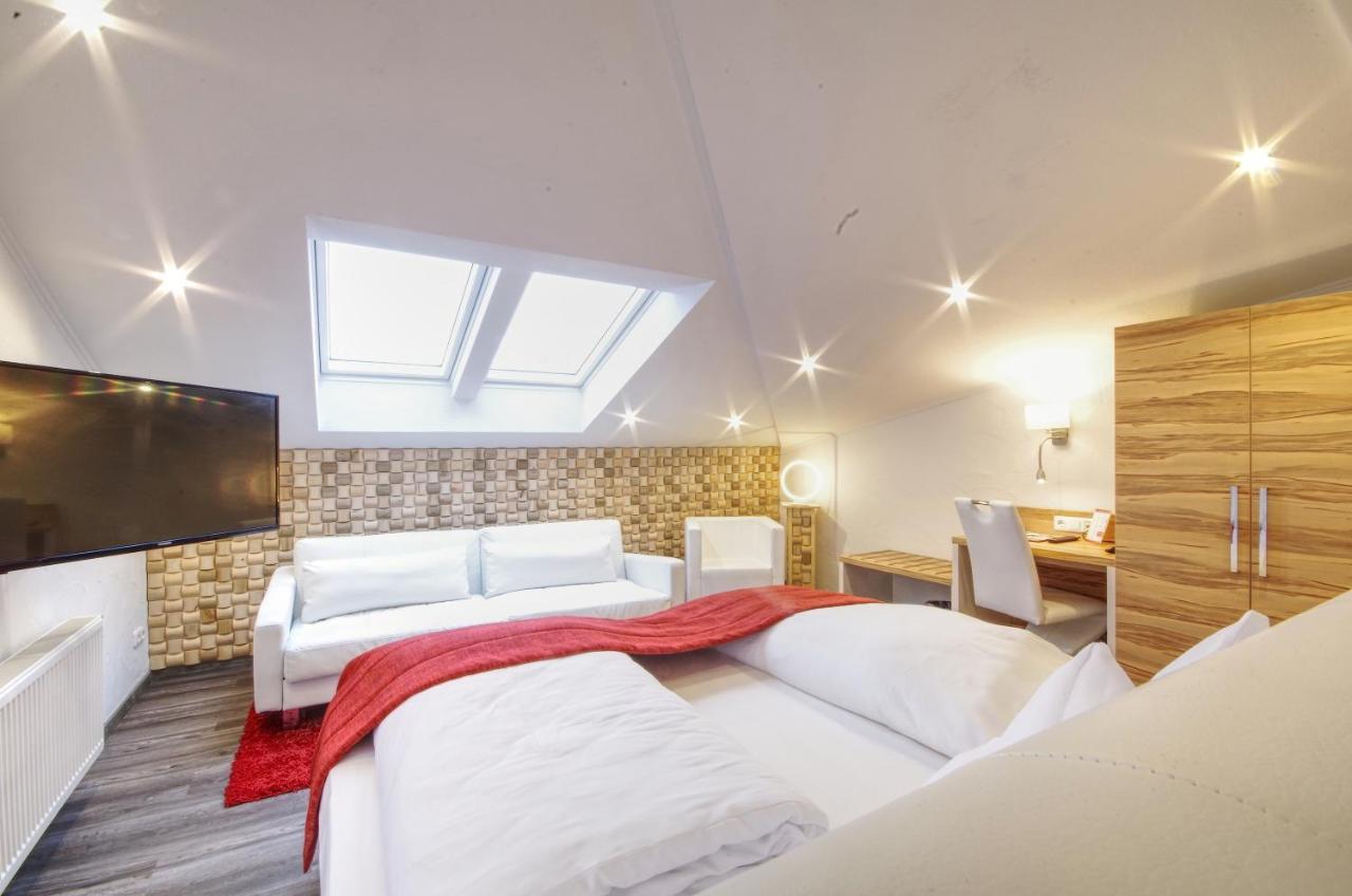 Hotel Jakob Groß-Umstadt Екстериор снимка